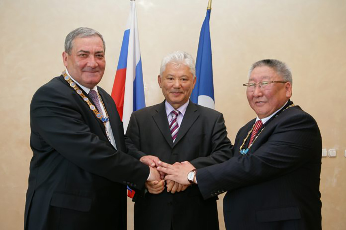17-06-10-borisov-e-a-inauguratsiya-tri-prezidenta-foto-o-nikolaeva-696x464