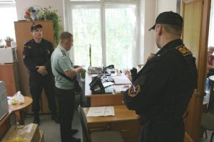 приставы