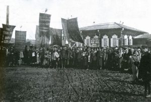 манифестация-в-якутске-1917-г