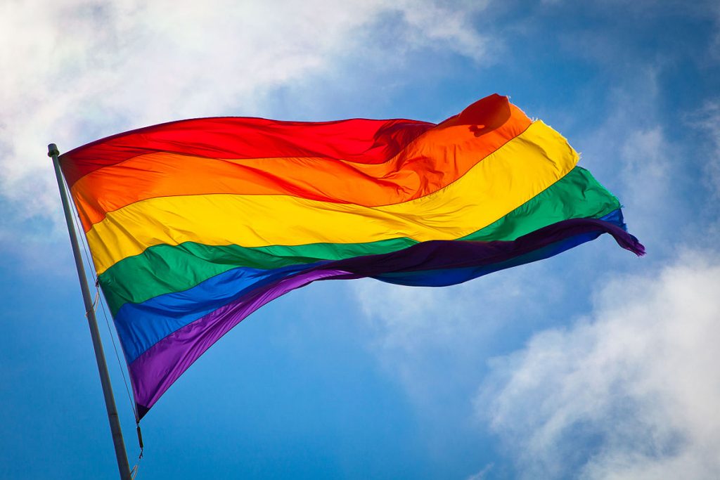1200px-Rainbow_flag_breeze