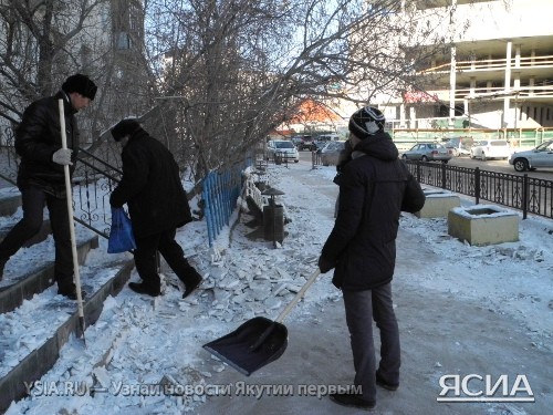 В Якутске пройдет акция «Личный пример» по очистке снега и наледей