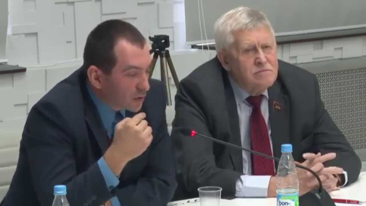 Онлайн-трансляция: Круглый стол ко Дню народного единства с участием представителей региональных отделений политических партий