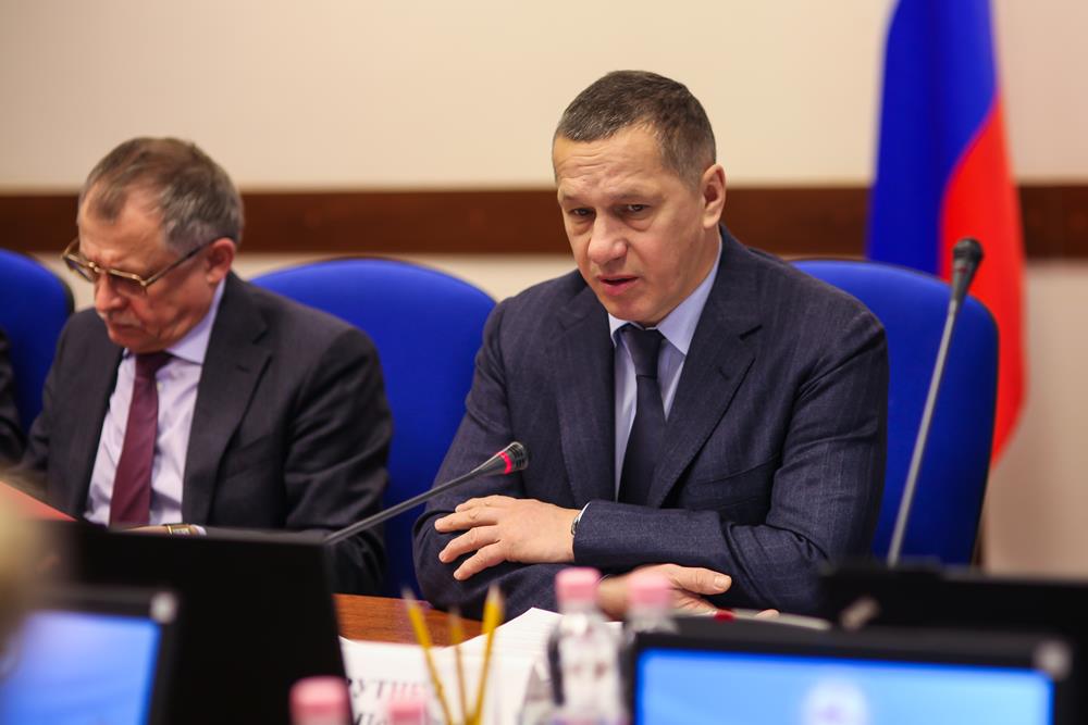 Юрий Трутнев объяснил, почему алмазную биржу собираются открыть во Владивостоке (ВИДЕО)