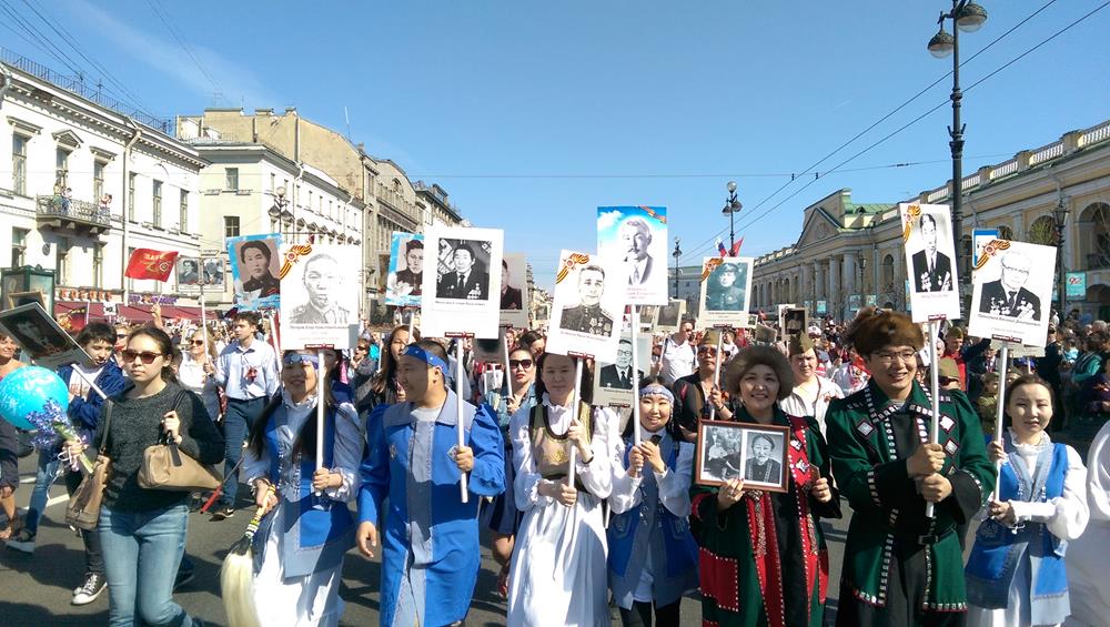 Якутяне прошли в рядах Национального батальона Бессмертного полка в Санкт-Петербурге