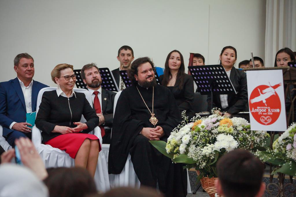 Фильмы, преображающие душу: В Якутске открылся фестиваль «Доброе кино»