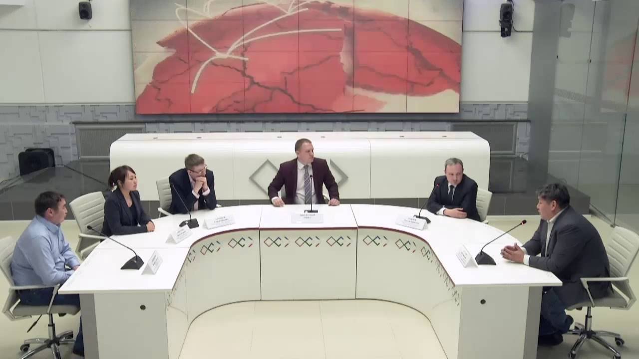 Онлайн-трансляция: Заседание дискуссионного клуба «Политрук»