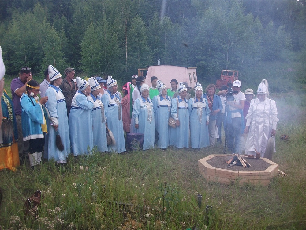 Якутские писатели встретились с жителями Кобяйского улуса