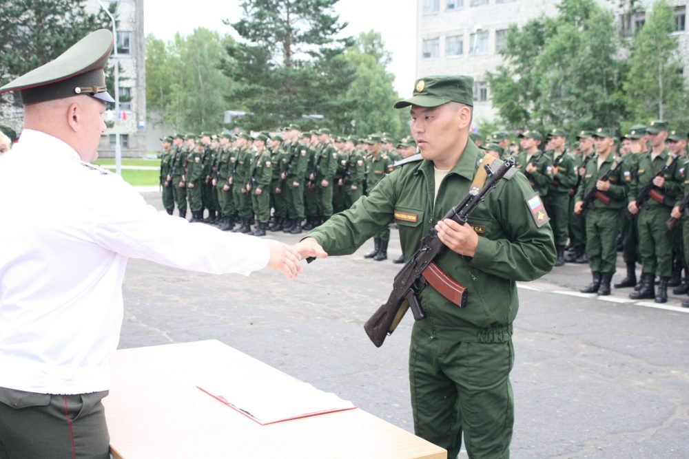 Будущие танкисты Дальневосточного военного округа присягнули на верность Родине