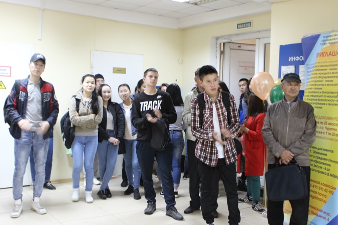 В приемной комиссии профобразования Якутии небывалый поток абитуриентов