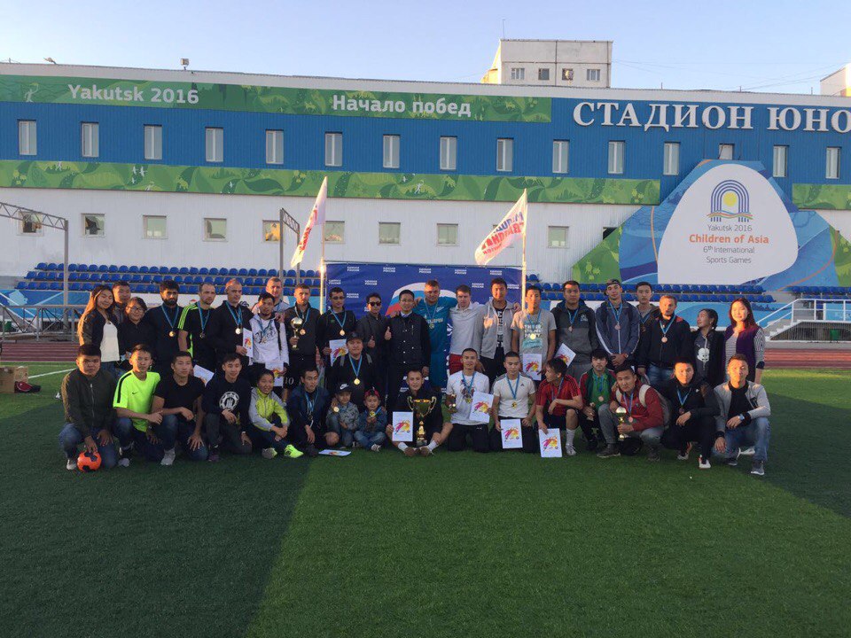 Спортивные выходные молодогвардейцы Якутии посвятили мини-футболу