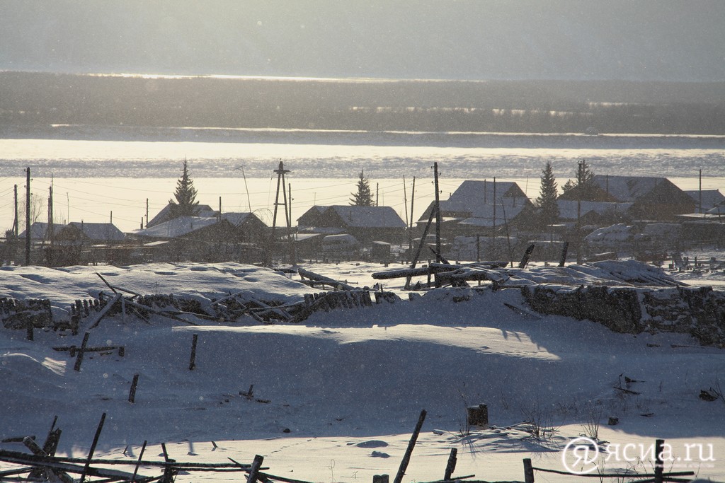 Народные приметы: Мороз на День Петра – лето будет жарким