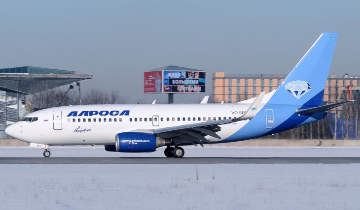 Самолет АЛРОСА, сутки простоявший в Самаре из-за неисправности, вылетел в Москву