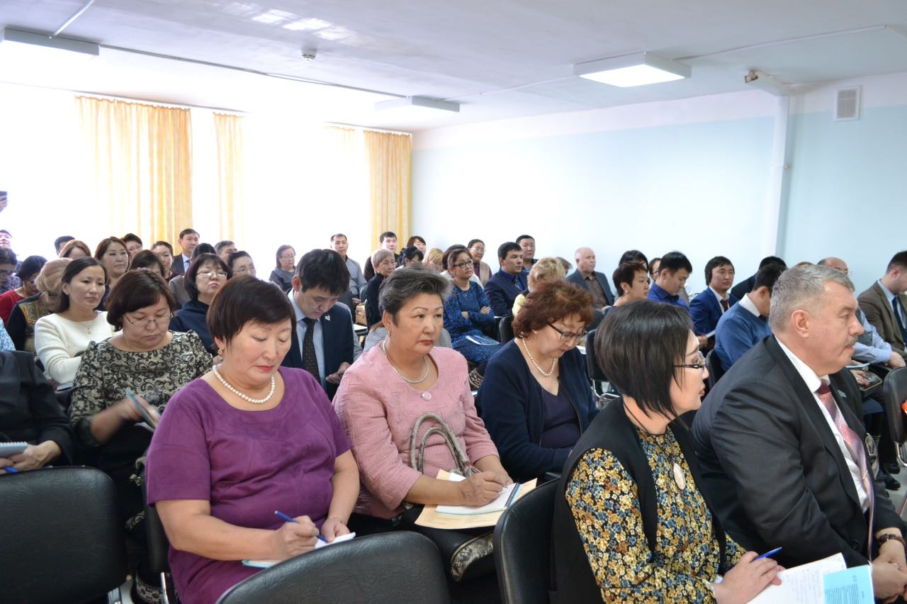Работникам среднего профобразования Якутии представили приоритетный проект