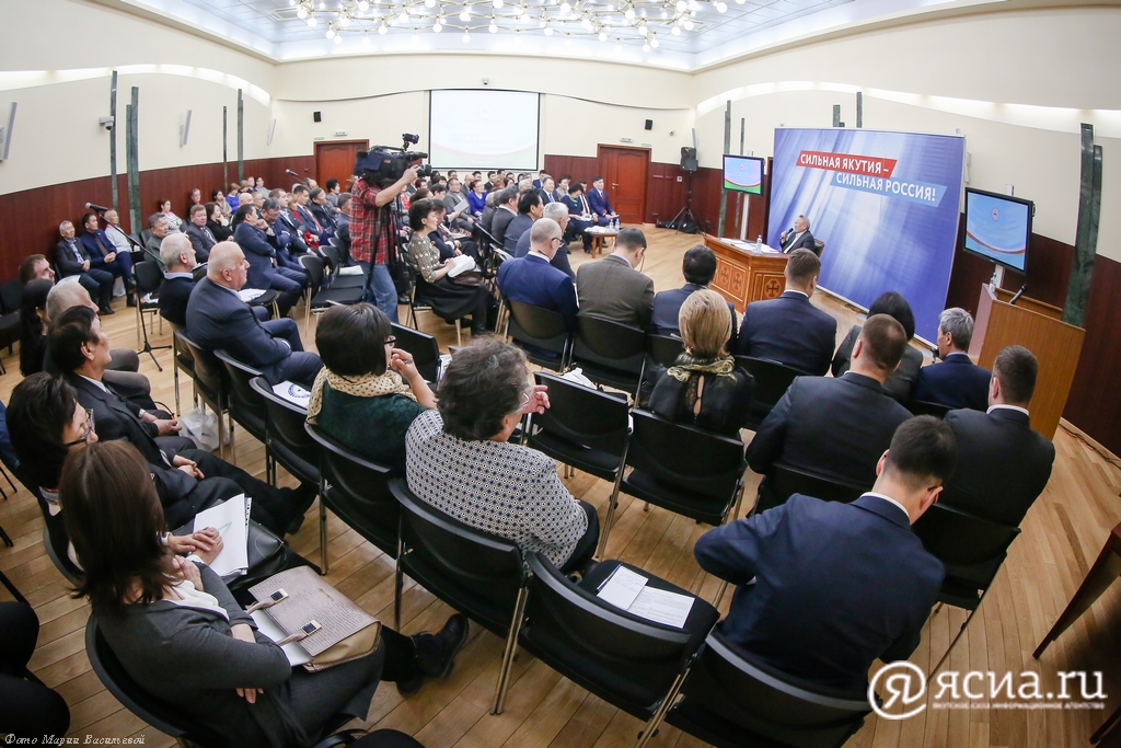 Доверенные лица внесли свои предложения главе Якутии