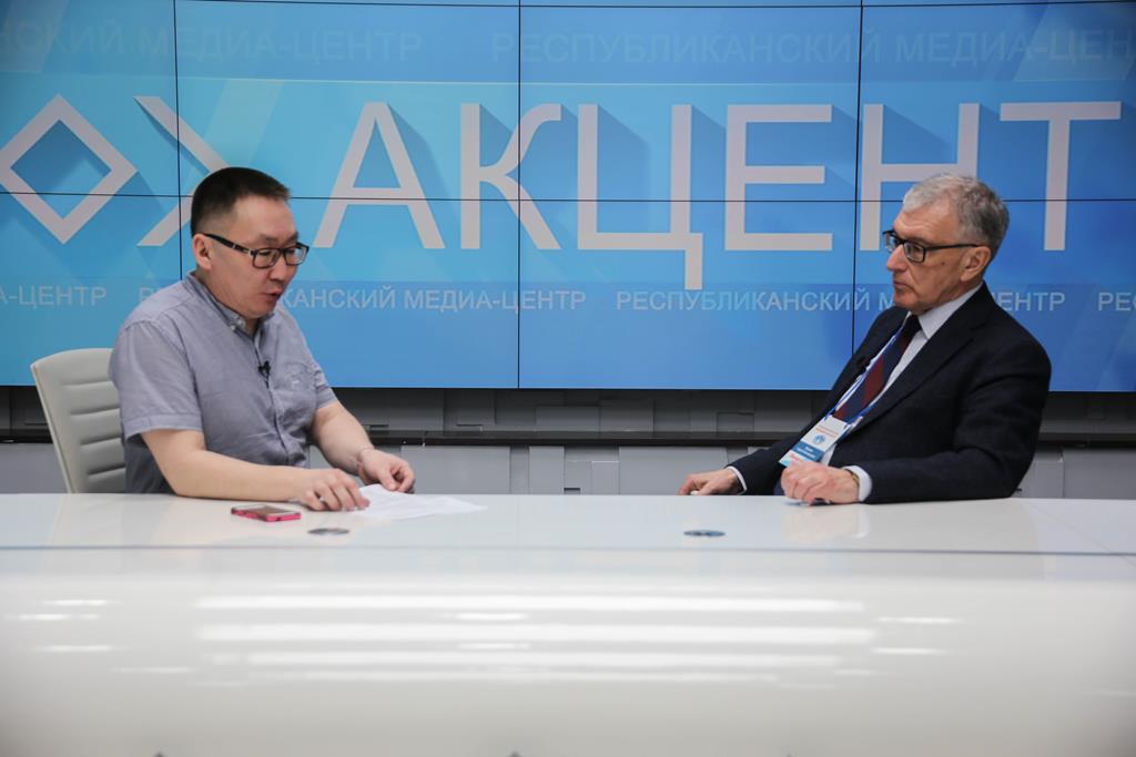 «Акцент»: Сергей Иванов рассказал, какими качествами должен обладать дипломат