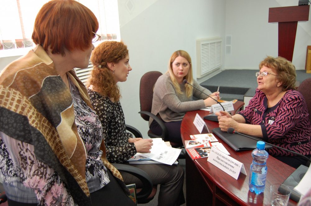 В Алдане состоялась акция «День грамотного потребителя услуг ЖКХ»