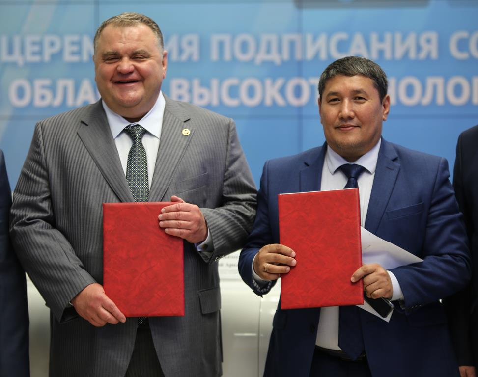 Онлайн-трансляция: Подписание соглашения в области высокотехнологичной оториноларингологии