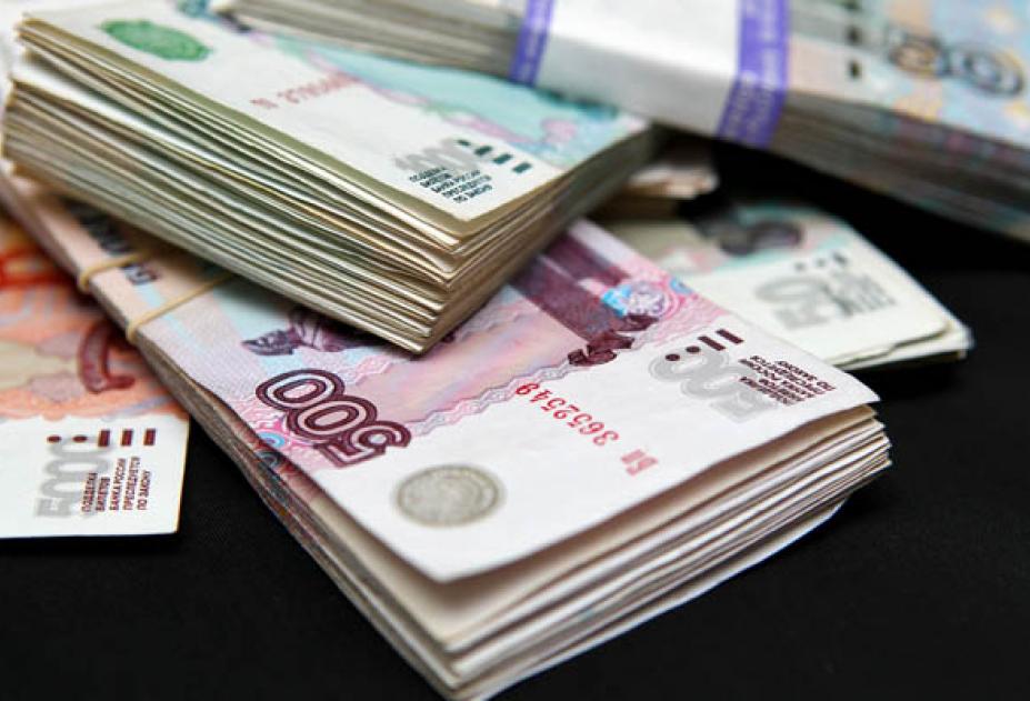 В Оймяконском улусе директор школы присвоил 870 тысяч рублей