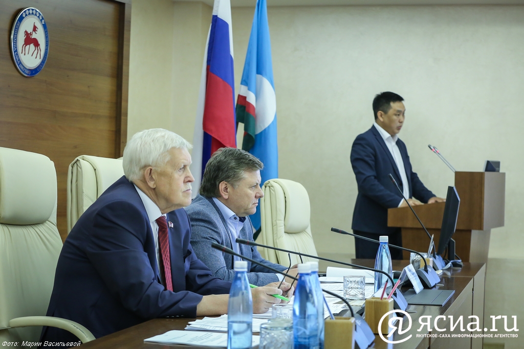 Парламент Якутии направит в Госдуму предложения к федеральному закону о долевом строительстве