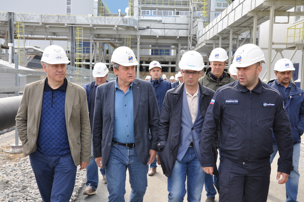 Глава РусГидро проверил готовность Якутской ГРЭС-2 к пуску