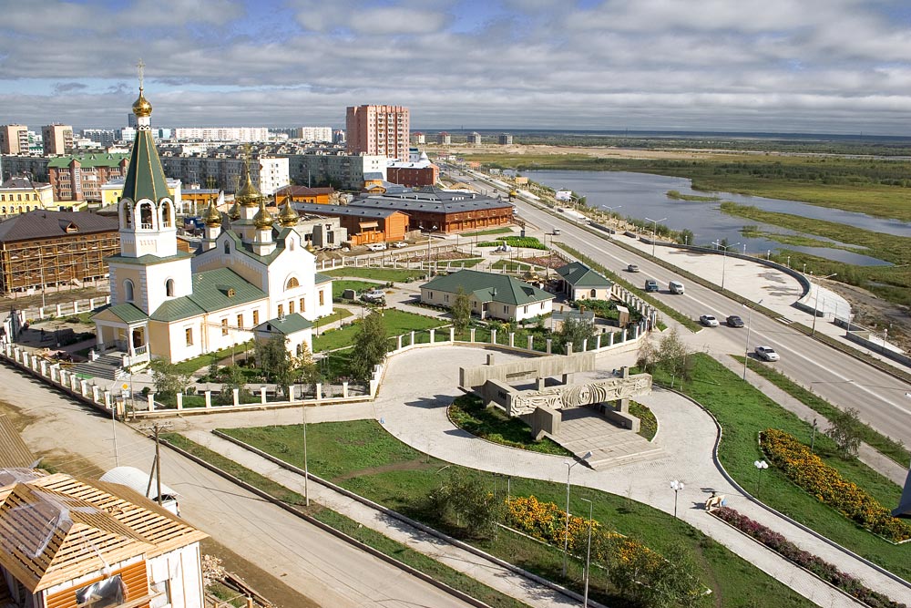 Видеоопрос: Что вы сделали бы, если были мэром Якутска?