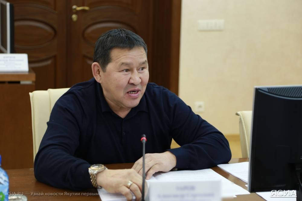 Смертельное ДТП: Депутат Ил Тумэна Николай Румянцев сбил трех человек, один скончался