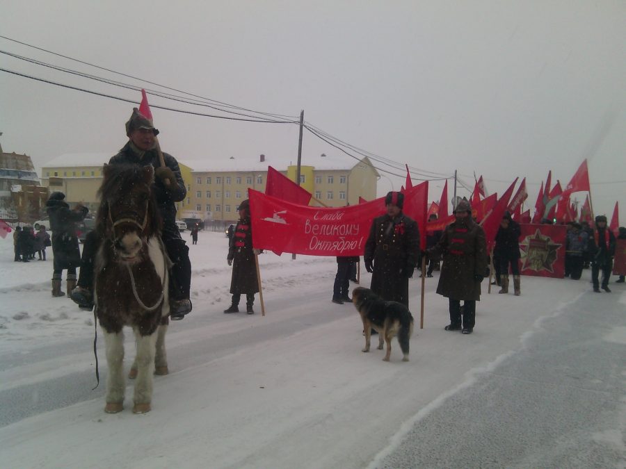 В день 100-летия революции Нюрбинской школе №2 присвоено имя педагога-фронтовика Михаила Егорова