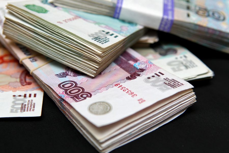В Якутии 58 тысячам бюджетникам повысят заработную плату
