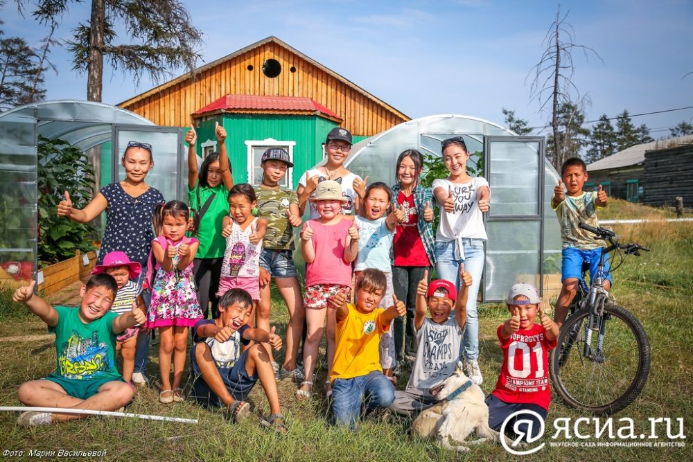многодетные якутия. многодетные якутия. многодетная семья осталась без жилья. многодетные семьи якутии. якутская семья.