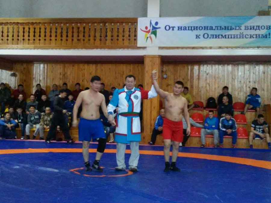 Абсолютным чемпионом турнира «Ханалас хапсагайа» вновь стал верхневилюец Увар Тимофеев