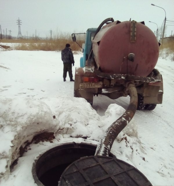 В Якутске оштрафовали водителей ассенизаторов