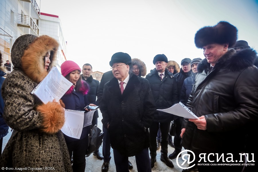 Трутнев поручил уволить чиновников, не проконтролировавших сдачу долгостроя «Симиир» в Якутске