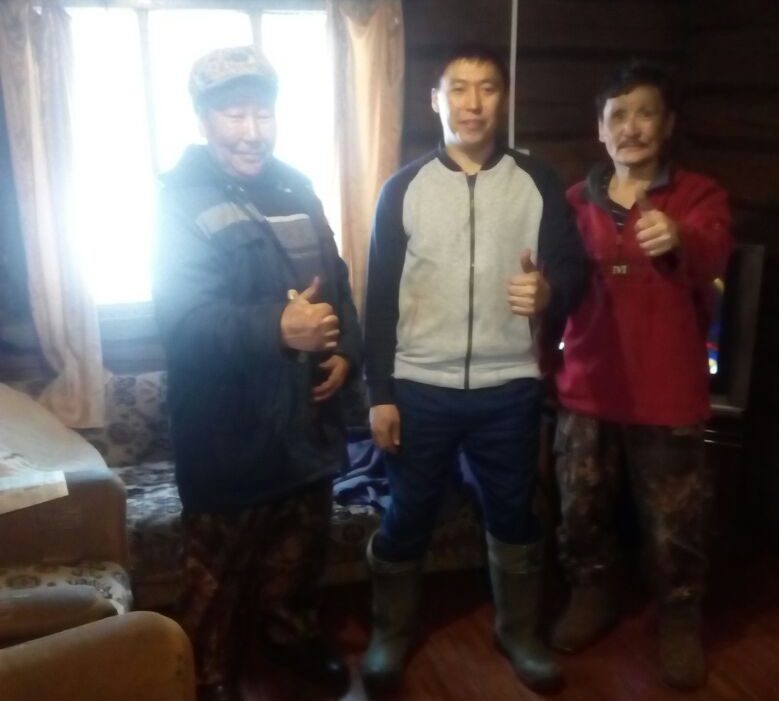Пожарные Павловска помогли провести новую электропроводку в доме пожилого человека
