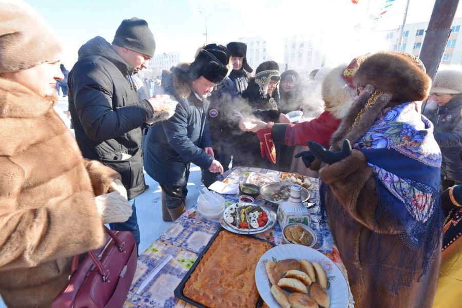 Айхальцы массово полакомились ароматной ухой