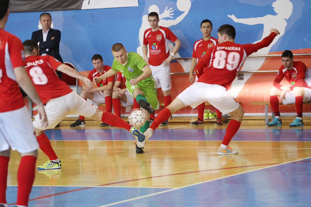 «Алмаз» побеждает, «Заря» играет вничью
