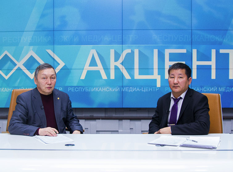 «Акцент»: Ефим Гоголев о табунном коневодстве, профессиональном празднике и конных скачках